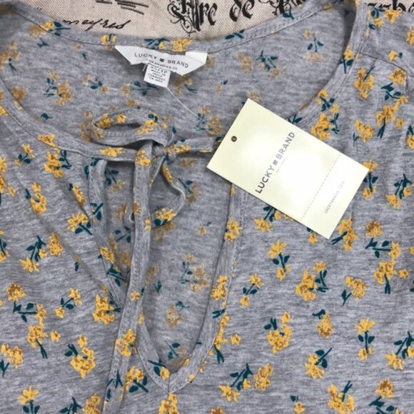 Lucky Brand Floral Split-Neck Peasant Top - Picture 4 of 5